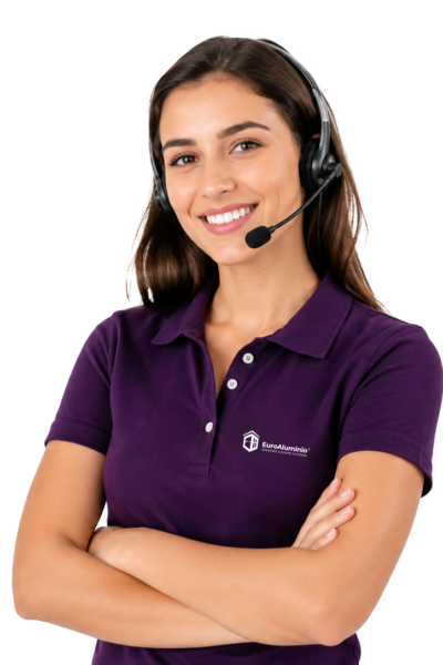 chica-call-center-01